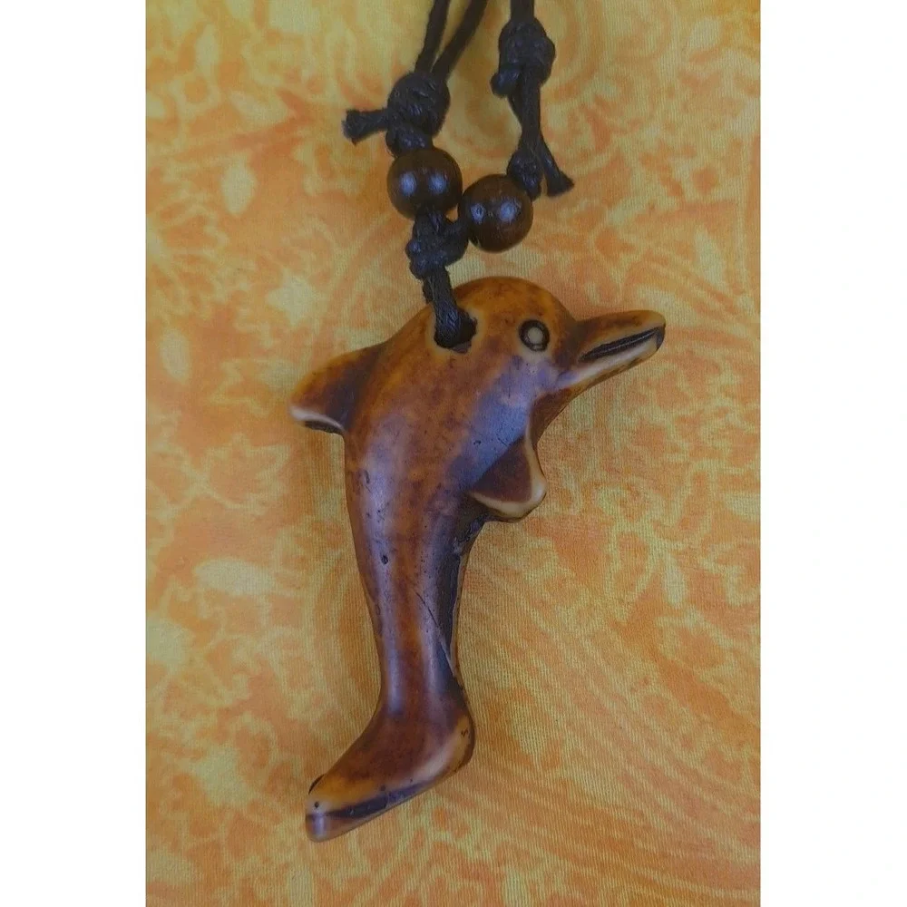 New Adjustable Cord Necklace Brown ‎ Dolphin Design Pendant Resin 7